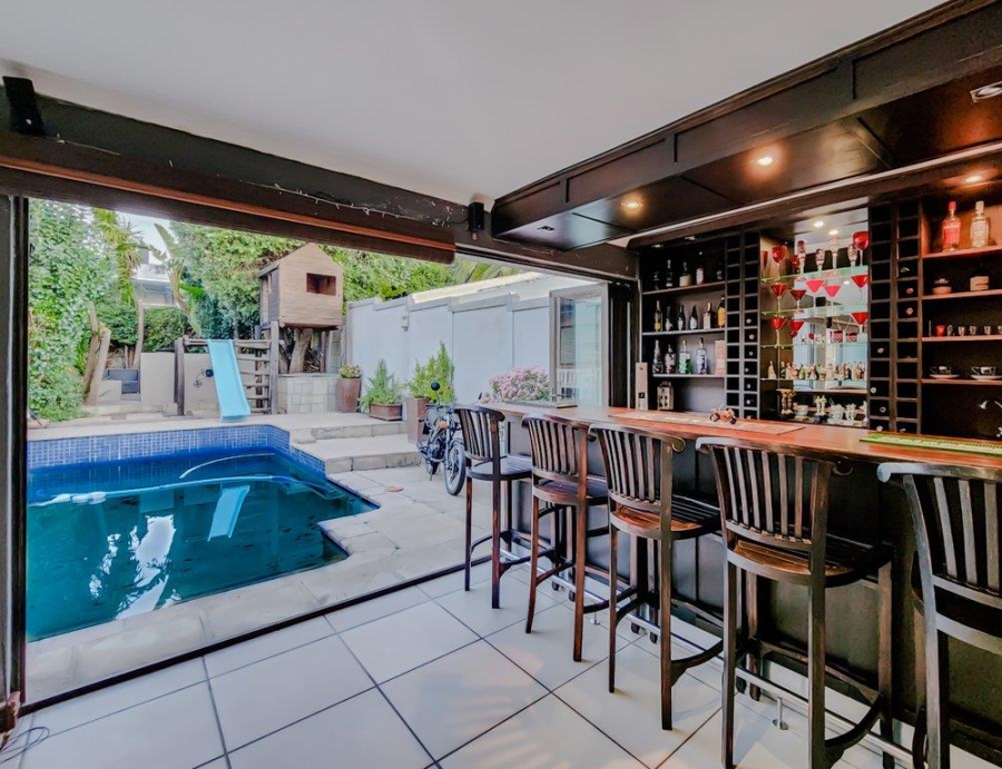 4 Bedroom Property for Sale in Protea Valley Western Cape